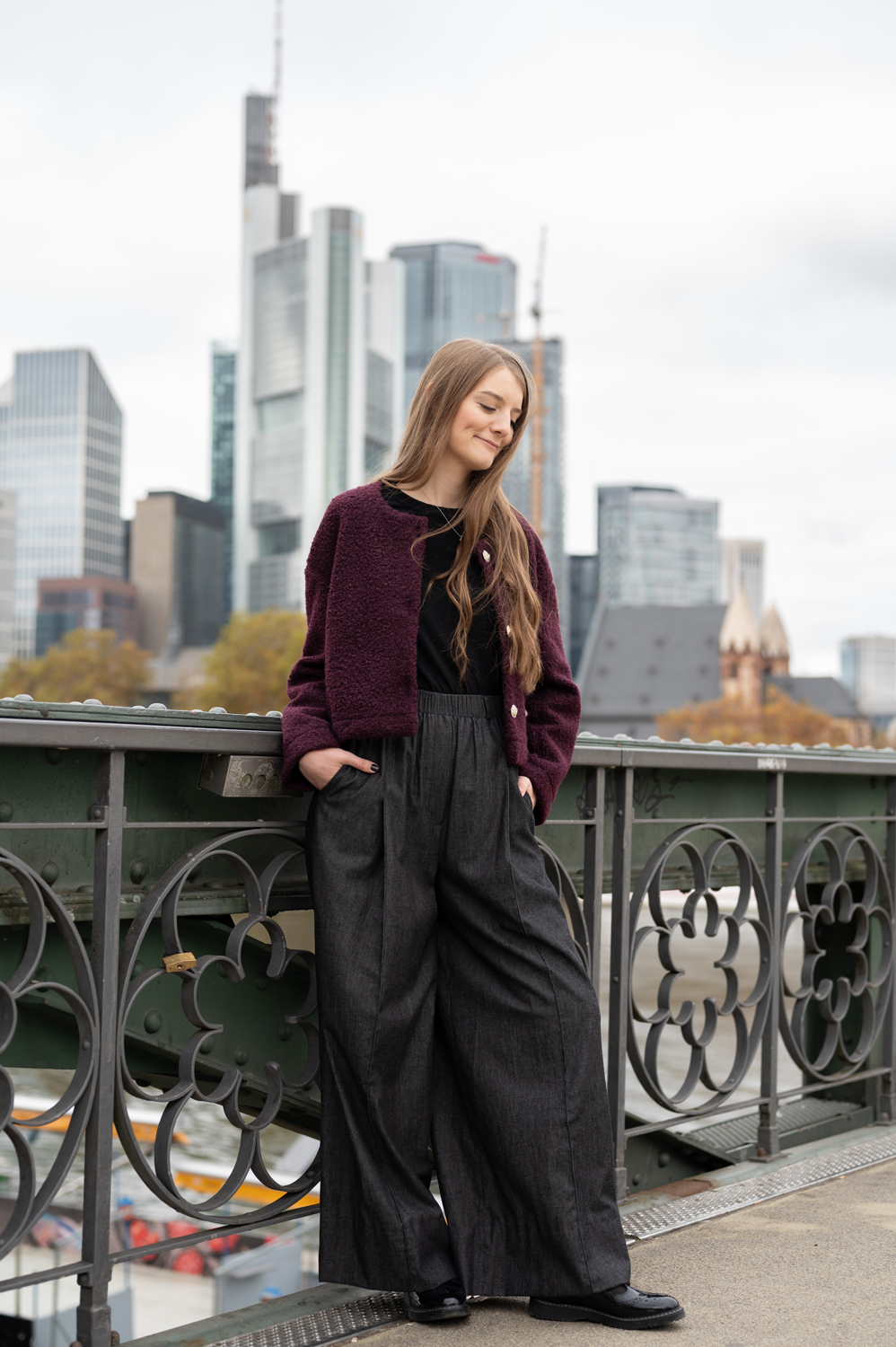 Boucléjacke Leni, Hose Nala aus Denim